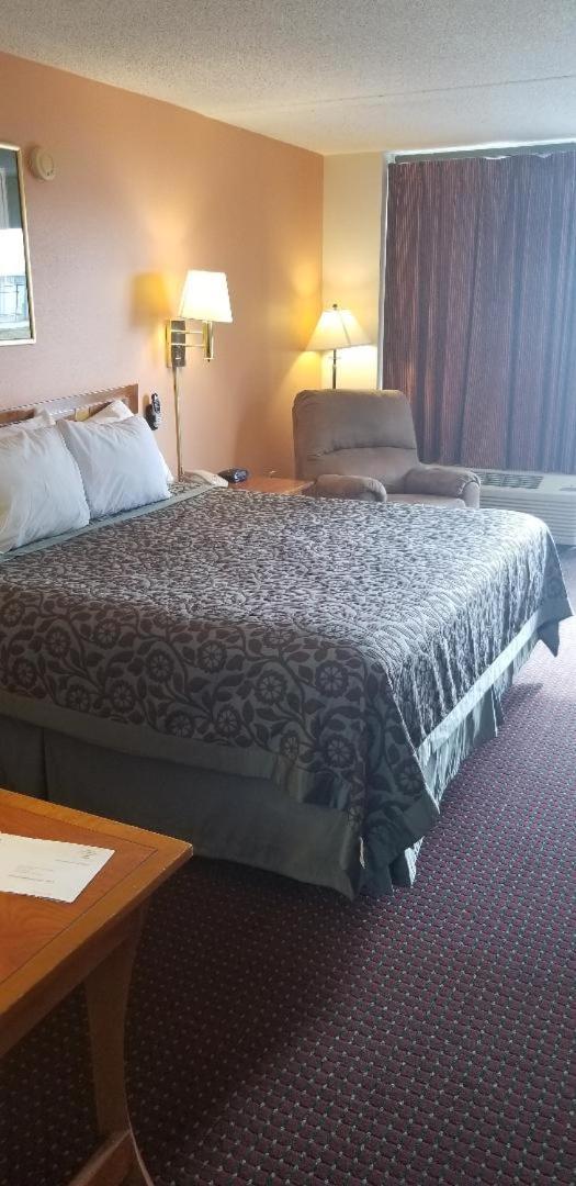 Americas Best Value Inn Holly Springs Buitenkant foto